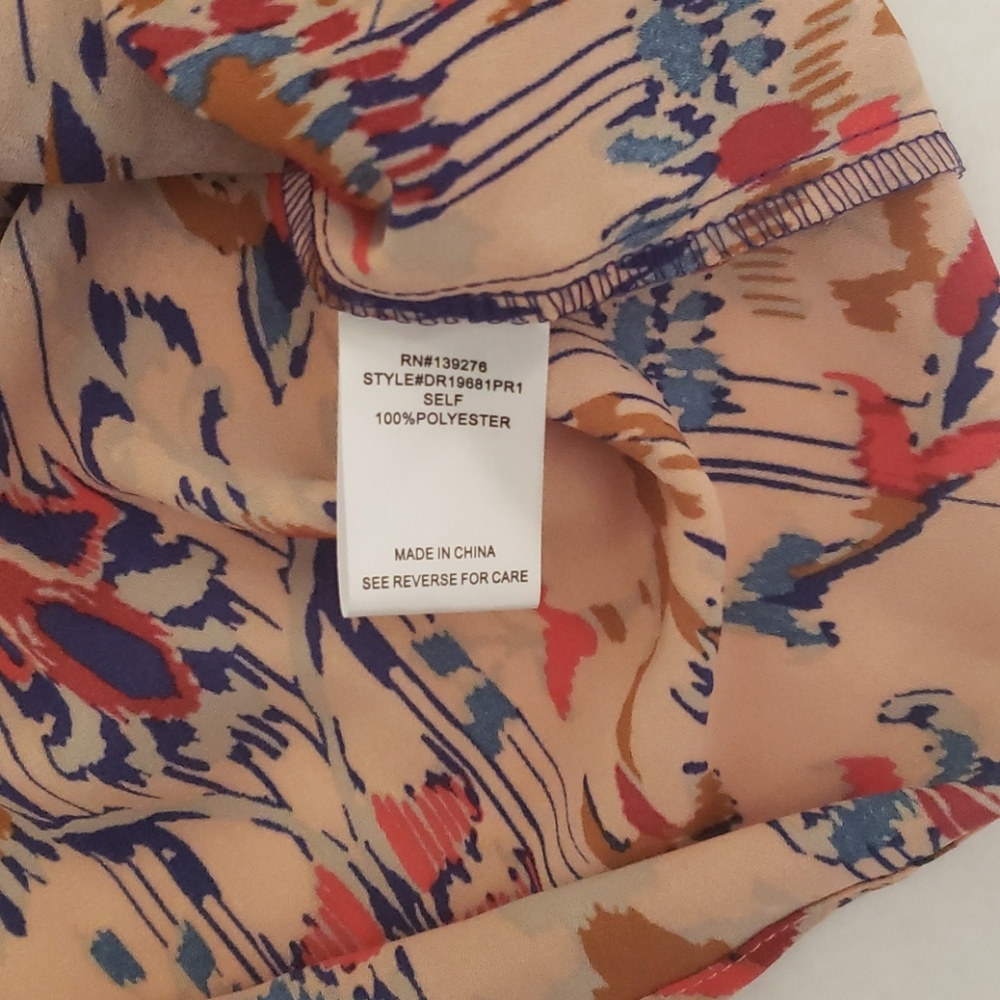 Blouse - Picture 7 of 8